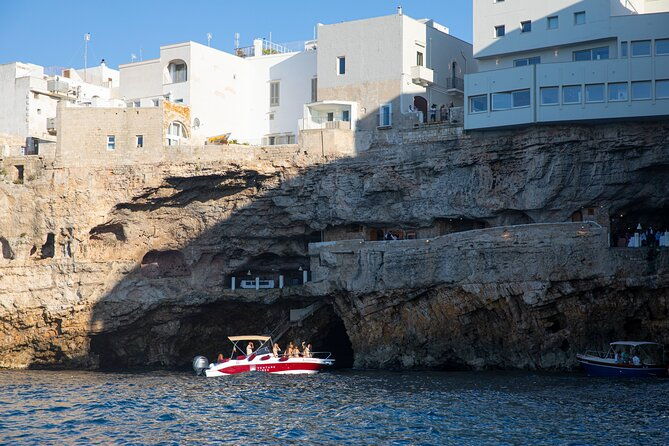 polignano-a-mare-exclusive-boat-party-experience-1-5-hours