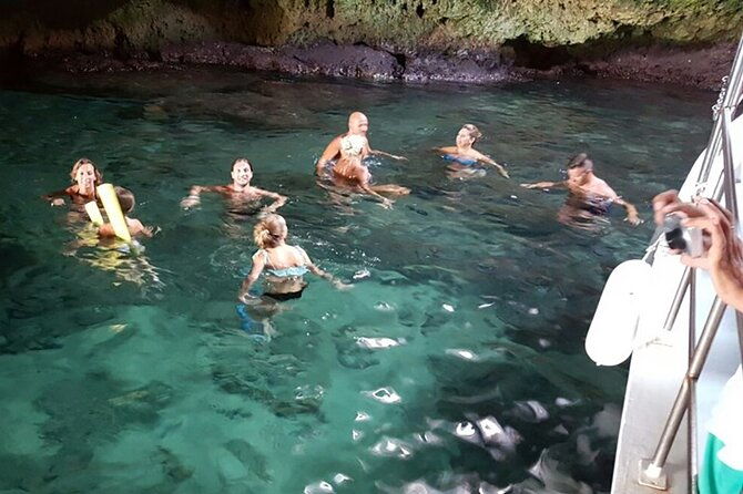 polignano-by-boat-amazing-sea-caves-and-free-drinks-2