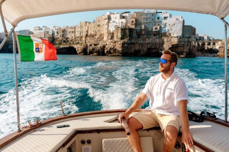 polignano-group-boat-excursion-with-aperitif