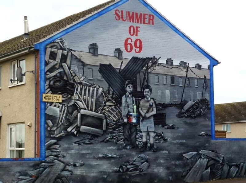 Political Wall Murals and Peacewall - Who Should Consider This Tour?