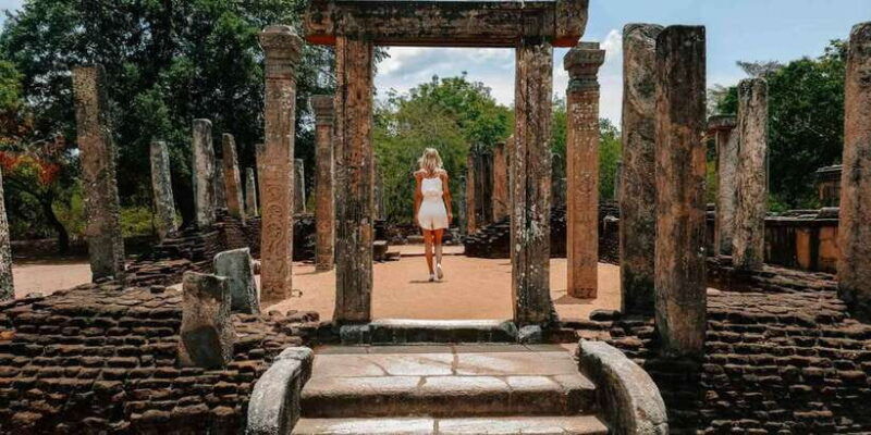 polonnaruwa-ancient-city-guided-tour-from-galle