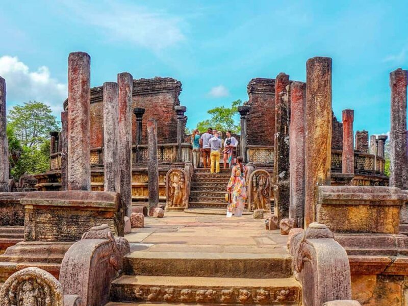 Polonnaruwa Ancient City & Minneriya Safari Combo Tour - Discovering the UNESCO World Heritage Site of Polonnaruwa