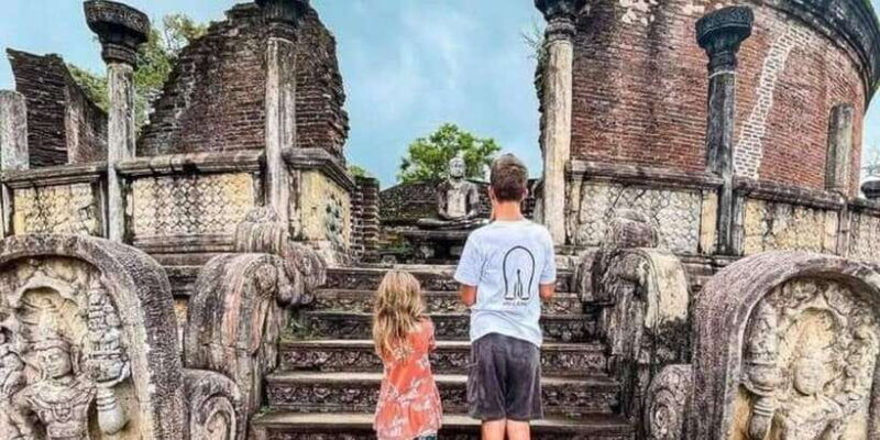 polonnaruwa-ancient-city-tour-with-minneriya-elephant-safari