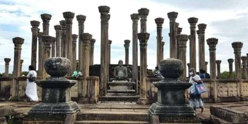 Polonnaruwa Day Tour With Minneriya NP Elephant Safari - Key Points