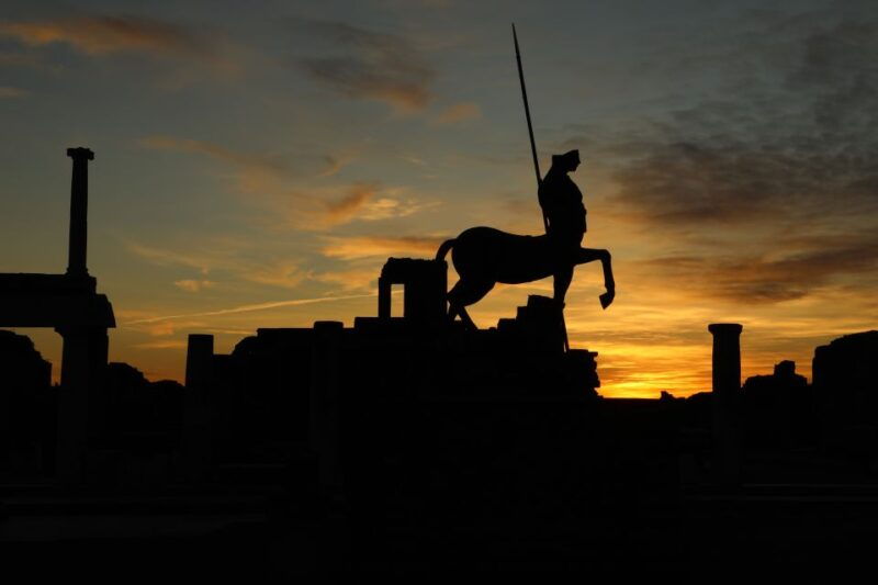 pompeii-2-hour-sunset-group-tour-with-tickets