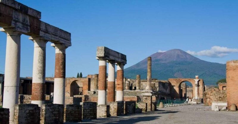 pompeii-2-hour-walking-tour-with-professional-guide-2