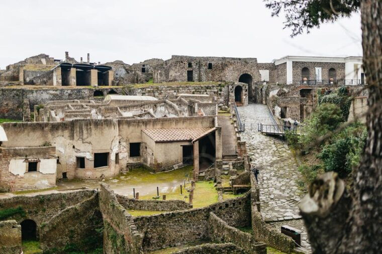 pompeii-afternoon-to-sunset-guided-tour-with-ticket
