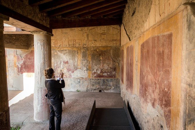 pompeii-amalfi-coast-and-sorrento-day-trip-from-rome
