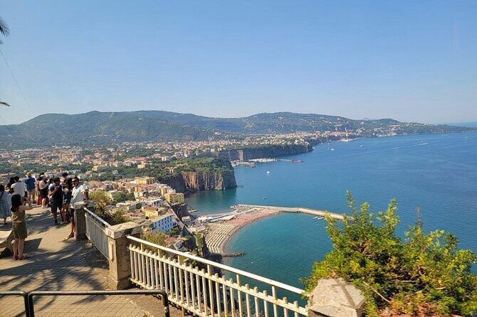 Pompeii, Amalfi Coast & Positano Day Trip from Rome - Frequently Asked Questions