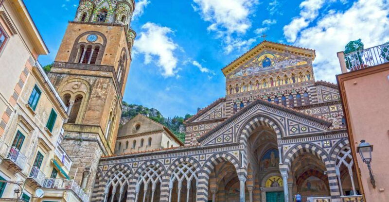 pompeii-amalfi-coast-ravello-full-day-transfer-driver
