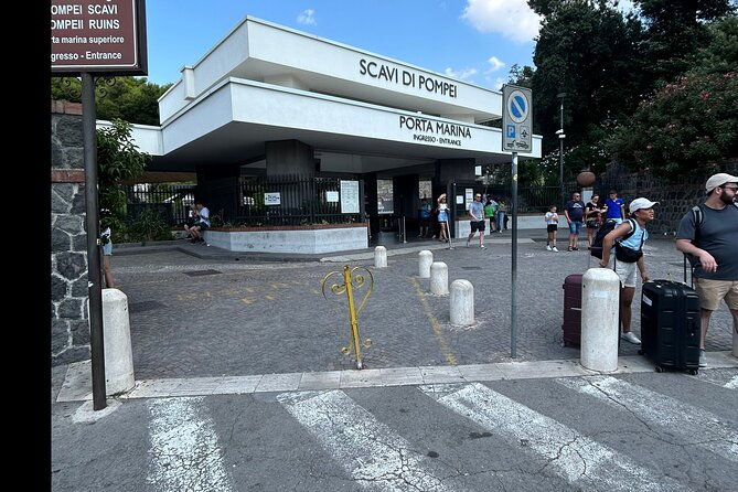 pompeii-and-amalfi-coast-day-tour-2