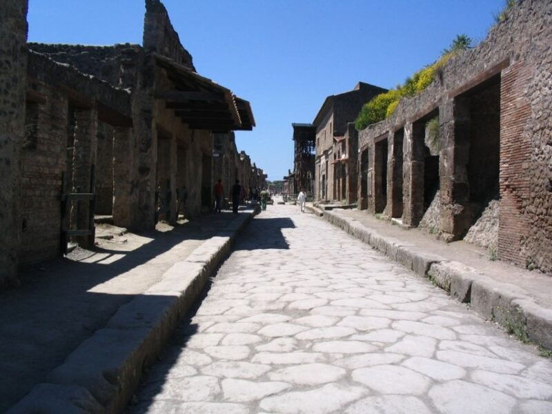 pompeii-and-amalfi-coast-full-day-tour-from-rome