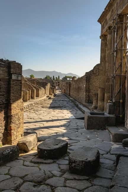 Pompeii and Amalfi Coast: small groups from Rome with a visit to the excavations - A Full Day of Discovery: What to Expect