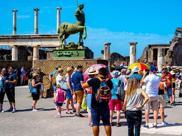 pompeii-and-capri-private-shore-excursion-from-naples
