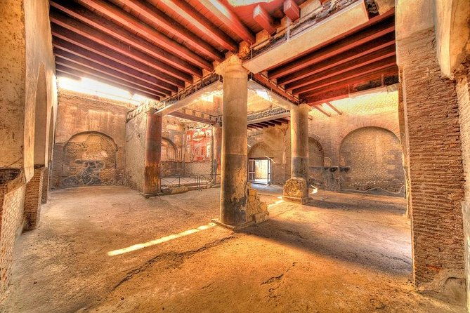 pompeii-and-herculaneum-day-tour-with-lunch-from-naples