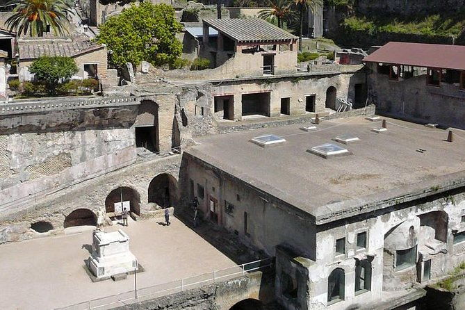 pompeii-and-herculaneum-private-tour