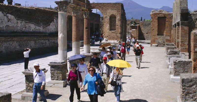 pompeii-and-herculaneum-private-tour-with-transportation