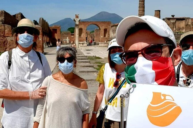 pompeii-and-herculaneum-small-group-tour-with-an-archaeologist