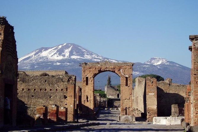 pompeii-and-naples-from-rome-private-full-day-tour-with-lunch