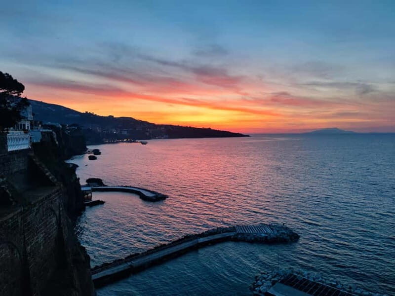 Pompeii and Sorrento: Day Trip by Train and limoncello tasting - A Practical Guide to the Pompeii and Sorrento Day Trip