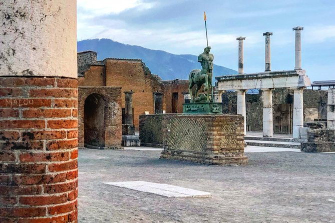 pompeii-and-vesuvius-from-sorrento-small-group-tour