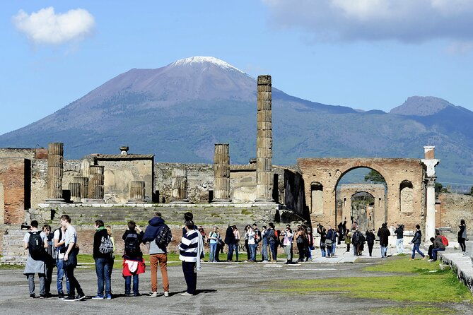 pompeii-and-vesuvius-small-group-tour-from-naples-with-pizza