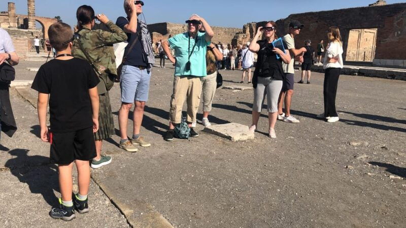 pompeii-ar-glasses-augmented-reality-tour