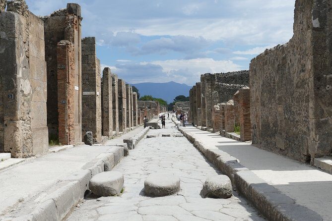 Pompeii Guided Tour From Naples - FAQ