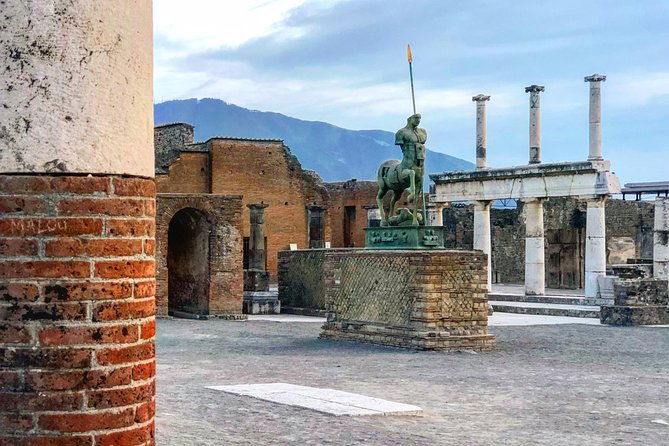 pompeii-guided-tour-from-sorrento-coast