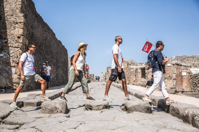 pompeii-guided-walking-tour-with-skip-the-line-ticket