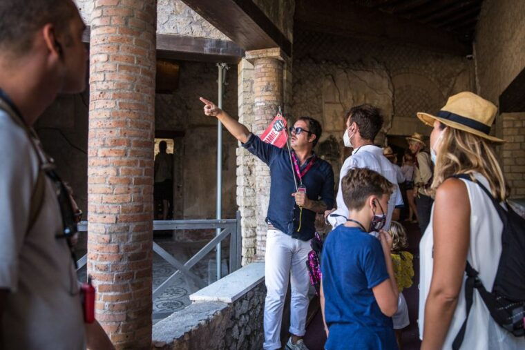 pompeii-guided-walking-tour-with-skip-the-line-ticket