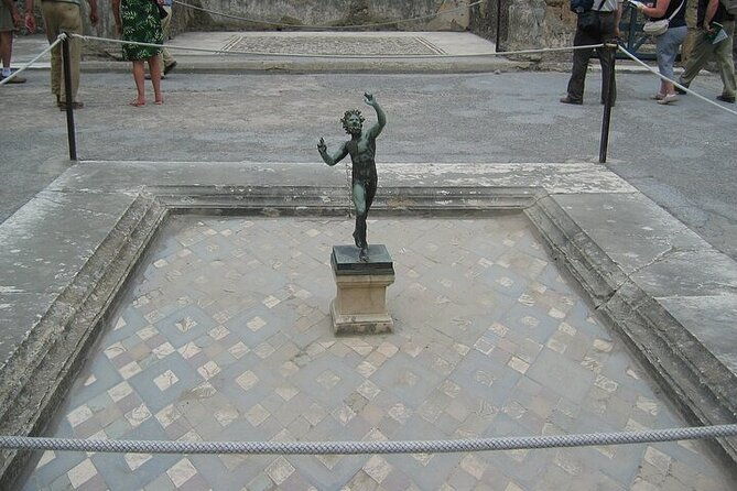 pompeii-half-day-tour-from-naples