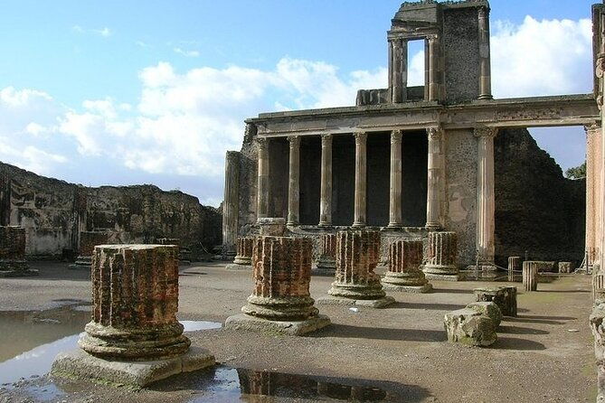 pompeii-half-day-tour-from-naples