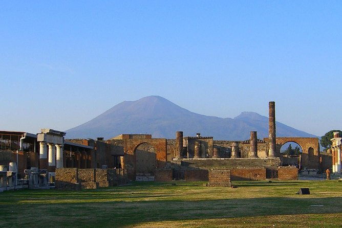 pompeii-half-day-trip-from-naples