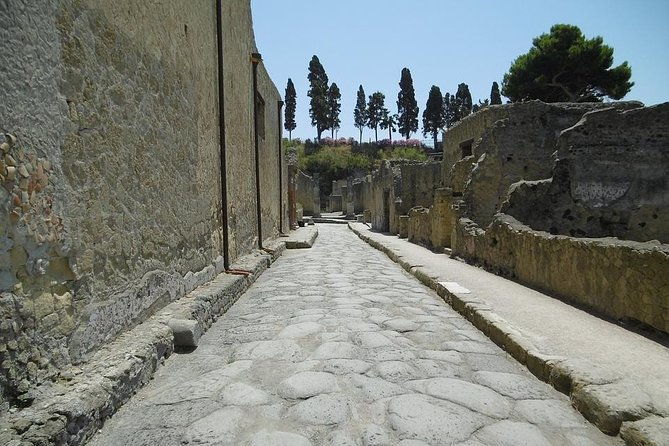 pompeii-herculaneum-and-sorrento-private-day-tour-from-rome