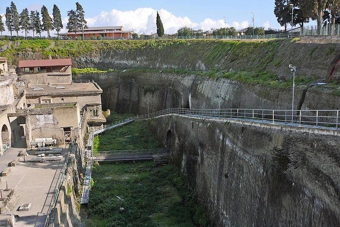pompeii-herculaneum-and-vesuvius-private-guided-tour