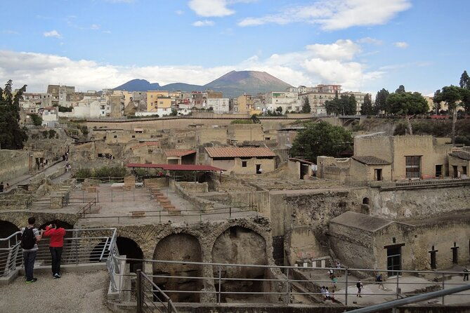 pompeii-herculaneum-and-winery-tour-2
