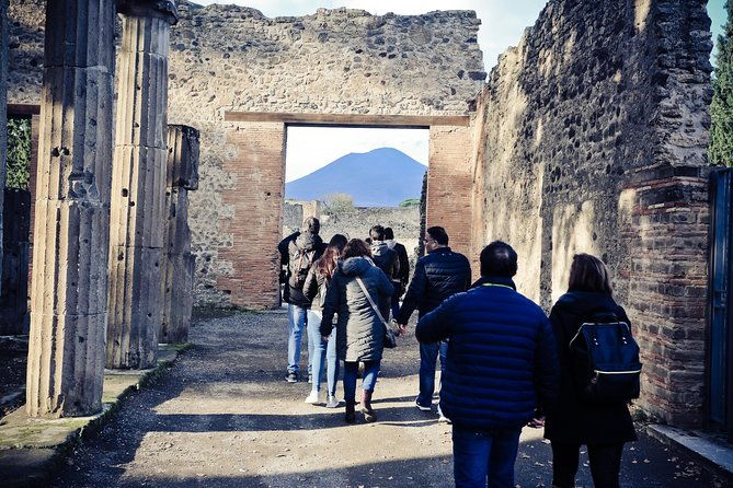 pompeii-its-ruins-at-your-pace-from-rome