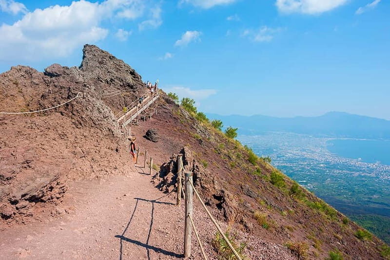Pompeii: Mount Vesuvius Crater Transfer with Ticket - In-Depth Review of the Vesuvius Tour