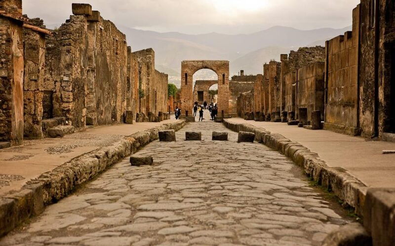 pompeii-naples-tour-from-naples