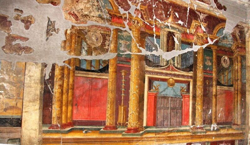 pompeii-oplontis-small-group-tour-with-an-archaeologist