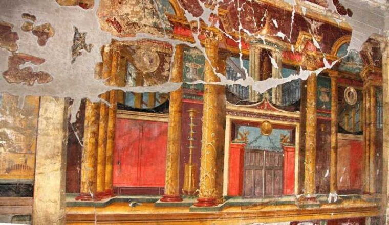 pompeii-oplontis-small-group-tour-with-an-archaeologist