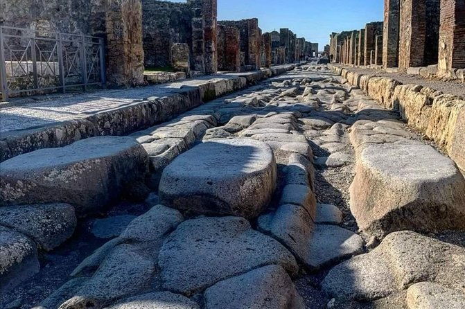 pompeii-pizza-tour-with-private-guide-in-ancient-pompeii-and-neapolitan-pizza
