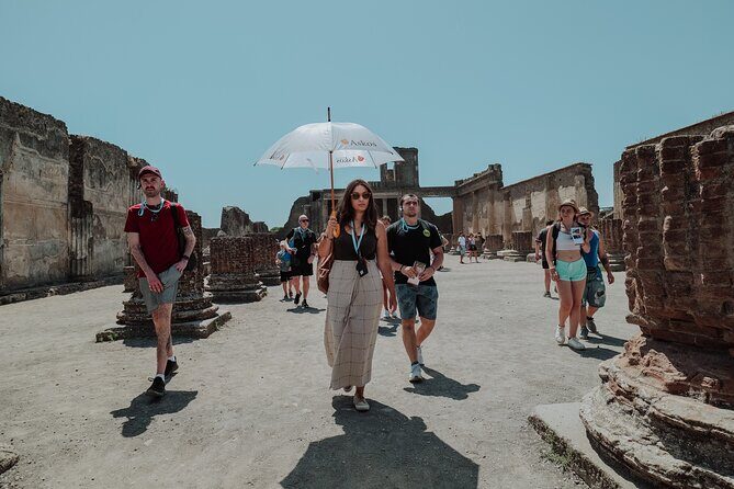 Pompeii Private Tour with an Archaeologist Guide - Why a Private Tour with an Archaeologist Guide Works Well