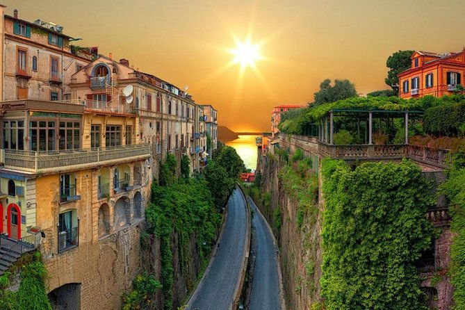 pompeii-skip-the-line-and-sorrento-fullday-from-rome