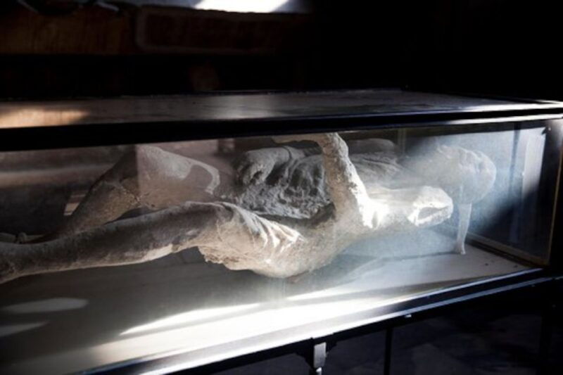 pompeii-skip-the-line-guided-tour-with-expert-archaeologist