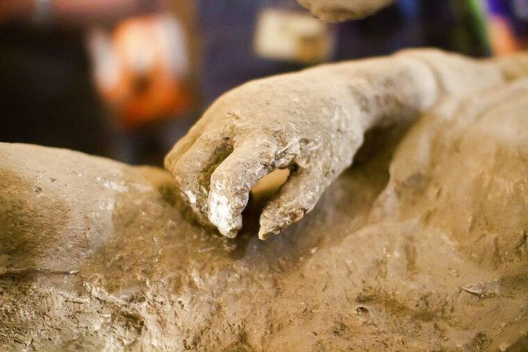 pompeii-skip-the-line-guided-tour-with-expert-archaeologist