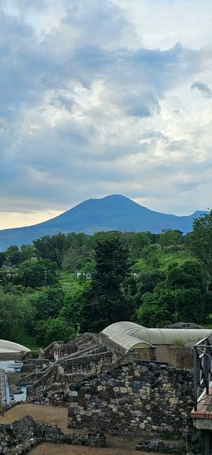pompeii-skip-the-line-ticket-with-smartphone-audio-guide-on-app