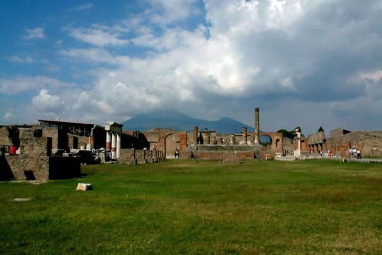 pompeii-the-daily-life-of-ancient-pompeii-private-tour