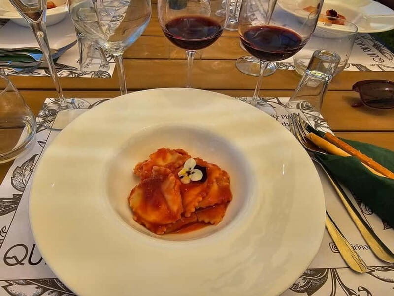 Pompeii Tour & Lunch with Wine Tasting Experience - A Detailed Look at the Pompeii Tour & Lunch with Wine Tasting Experience